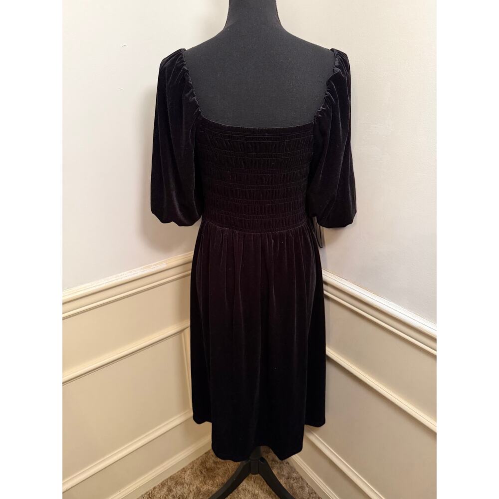 Draper James RSVP Black Velvet Smocked Puff Sleeve Midi Dress Style #KD7256V2 - Picture 4 of 6